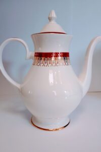 Royal Grafton Majestic white Bone china coffee pot