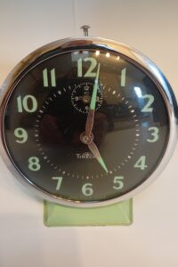 Smiths green timecal bedside alarm clock