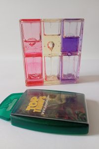 Top trumps Dinosaur & Desktop oil bubble display