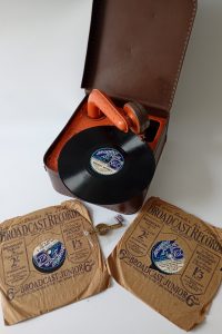 Child’s tin clockwork small gramophone player