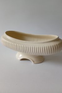 Dartmouth cream pottery plant pot - England