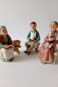 vintage village traders theme pottery figurines set