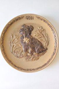 Poole Pottery Limited Edition 8¼” Display Plate Scottie Dog & Flower Stoneware